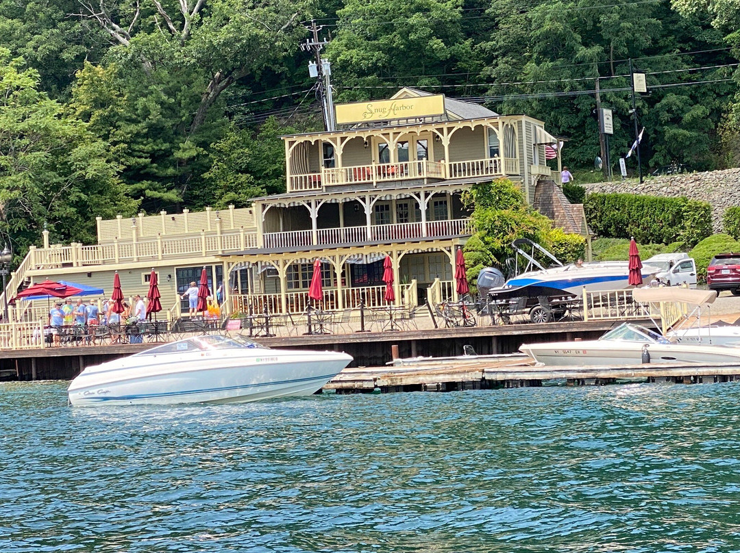 Pat II Keuka Tour Boat景点图片