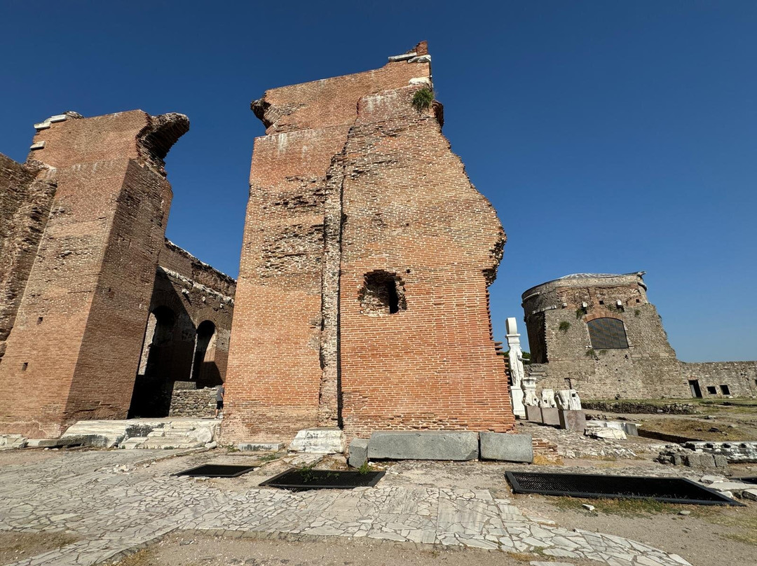 Pergamon Amphitheater景点图片