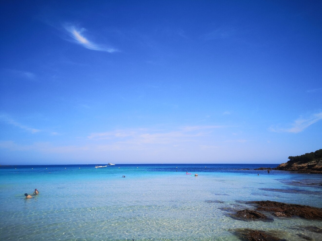 Plage de Carataggio-维琪奥港必去景点