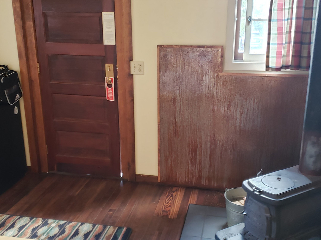 罗斯福旅馆小屋主图