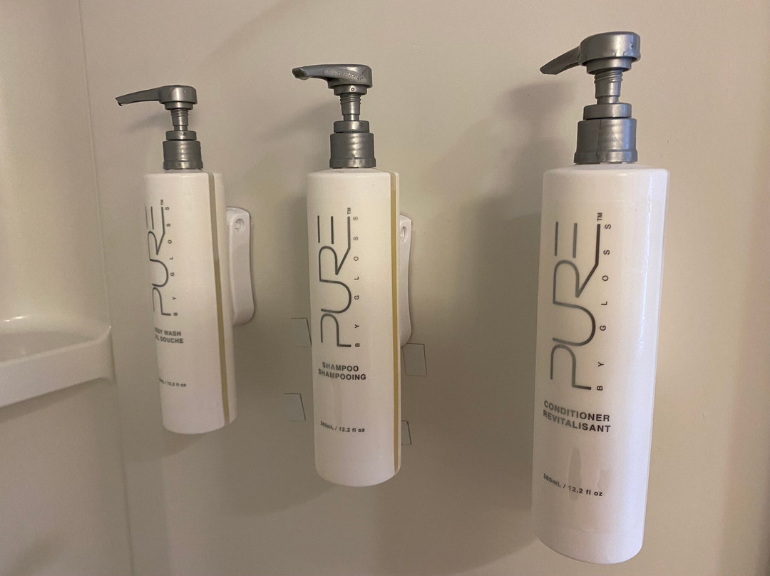 Surf Club Oceanfront Hotel & Beach House主图