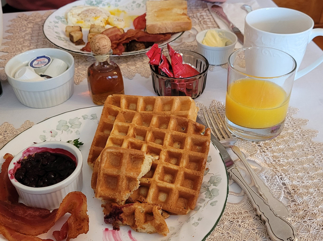 Twin Peaks Bed & Breakfast主图