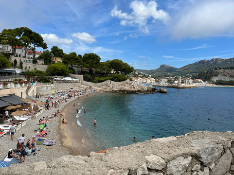 普莱因大酒店主图