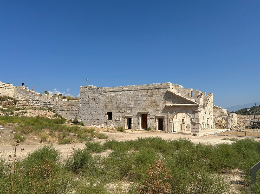 Patara Amphitheatre景点图片