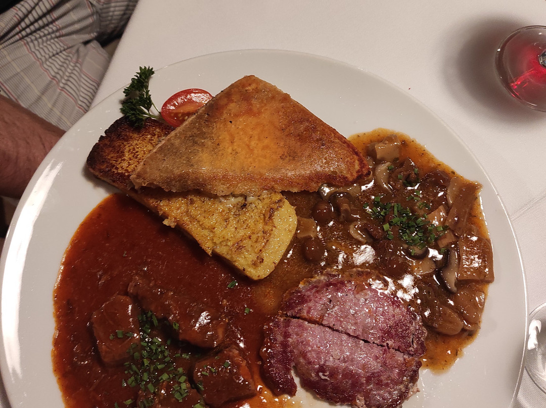 Hotel Ustaria Posta主图