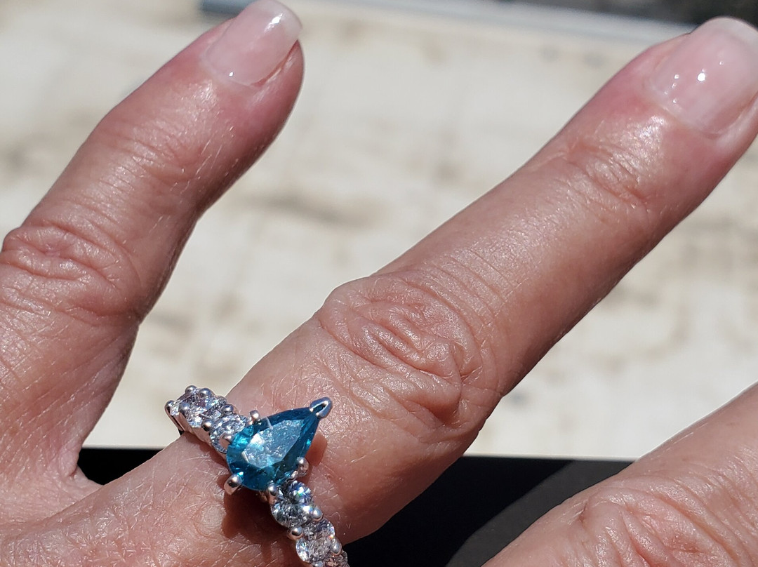 Kristie's Jewels-棕榈/鹰海滩必去景点