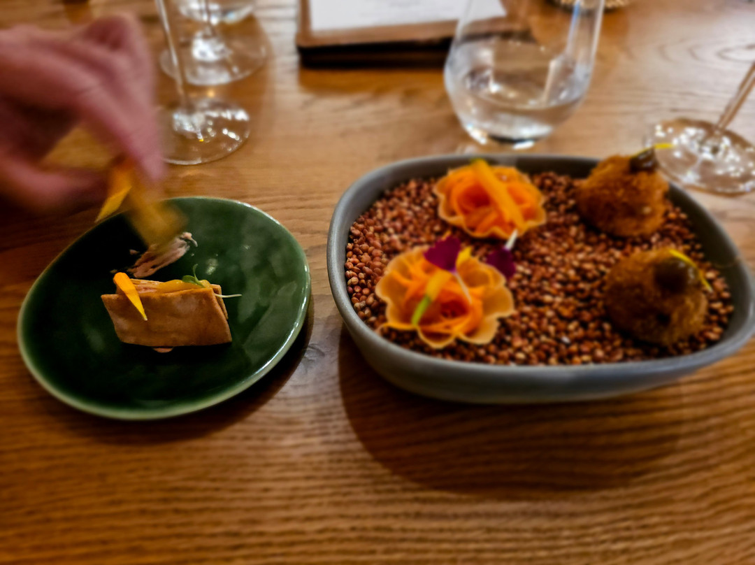 Eleven Eats Restaurant