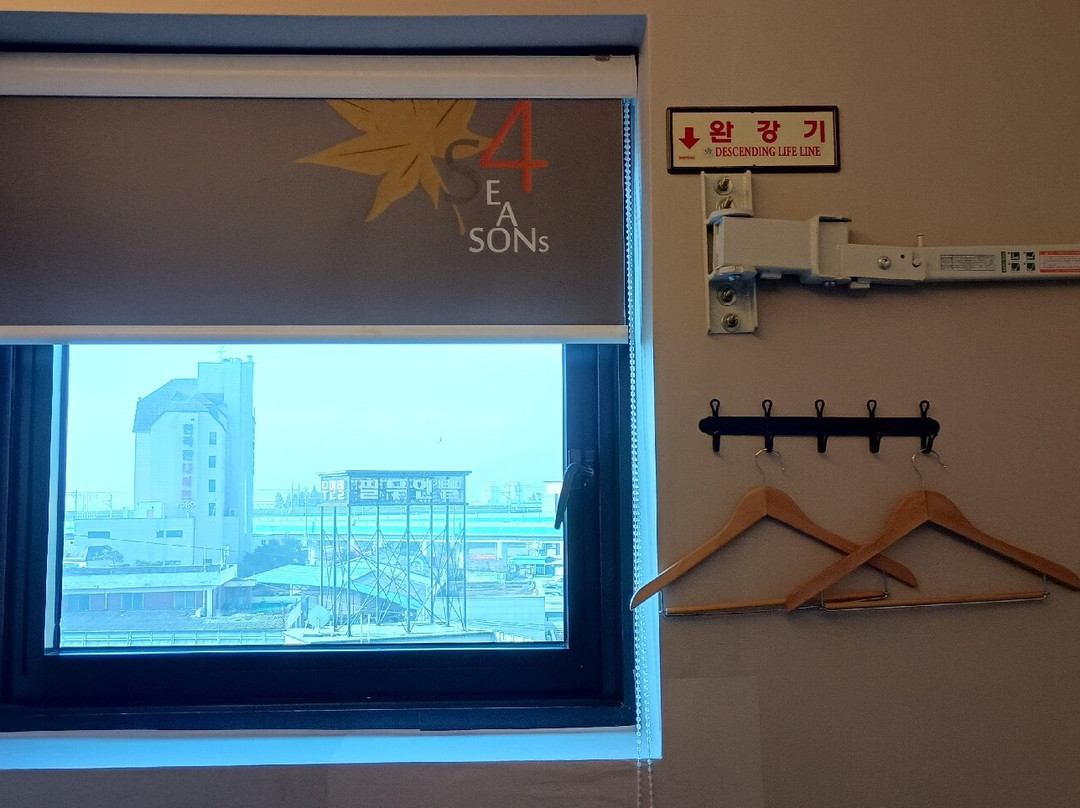 Iksan 4 Seasons Hotel