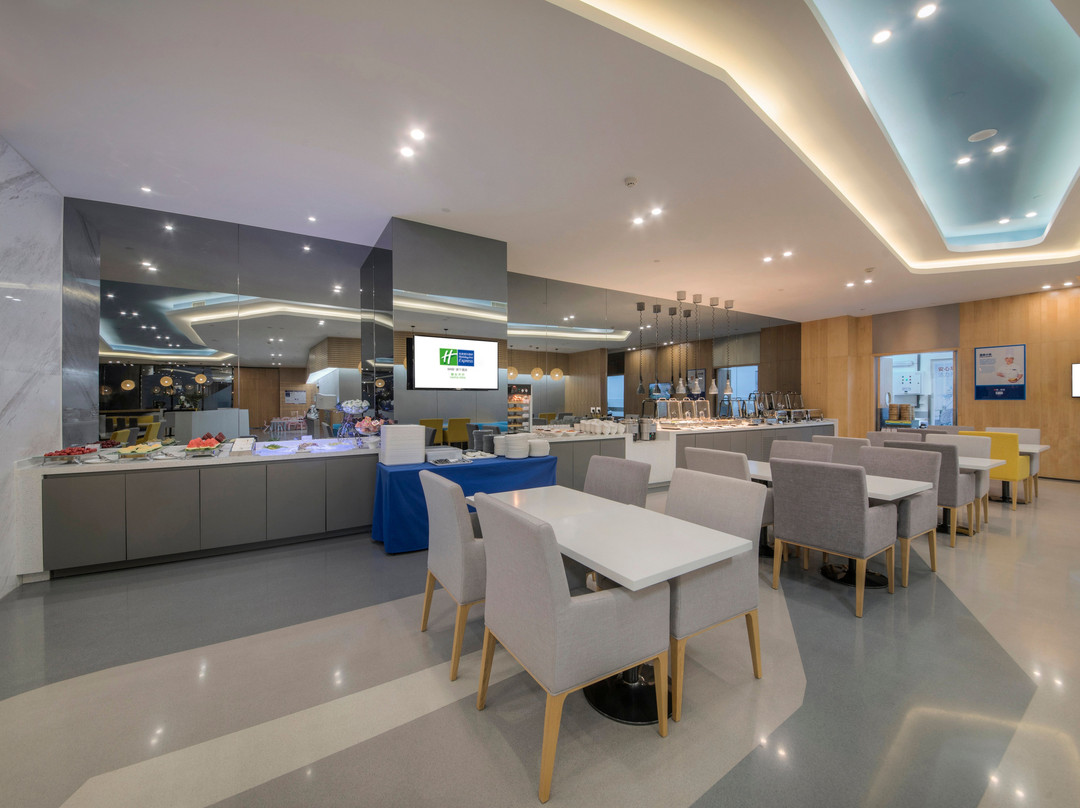 烟台万行智选假日酒店主图