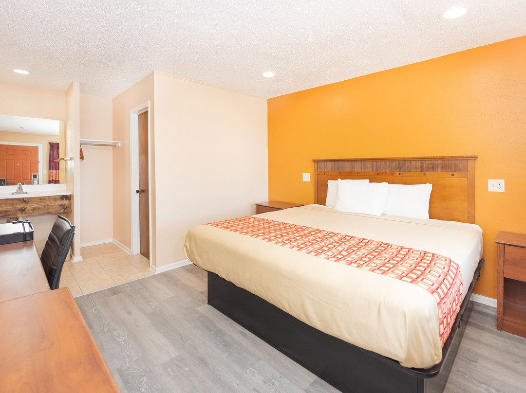 D'Hanis酒店住宿-Regency Inn