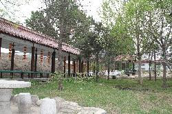 阳光假日温泉酒店