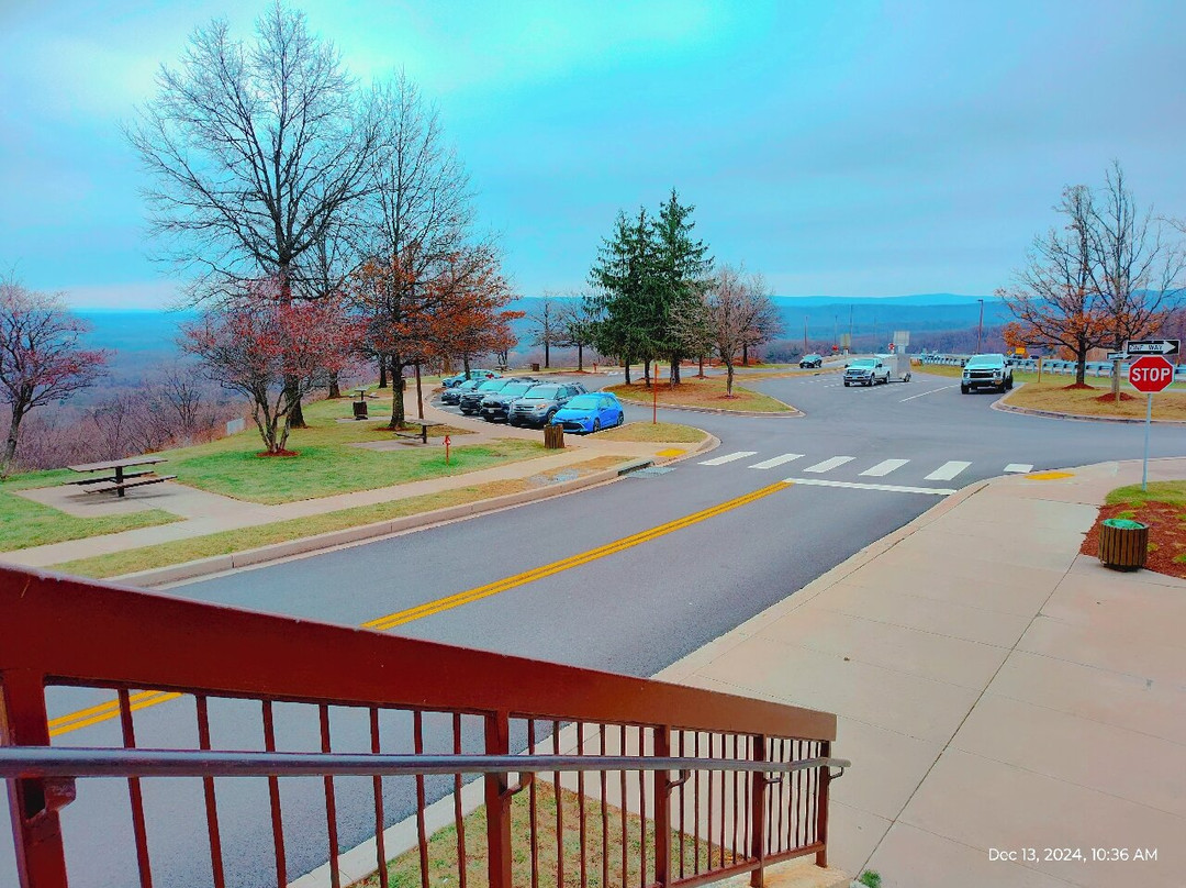 Sideling Hill Welcome Center景点图片