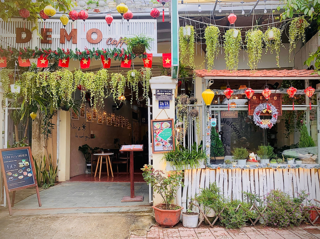 DEMO Caffee HoiAn - Coffee & Eatery主图