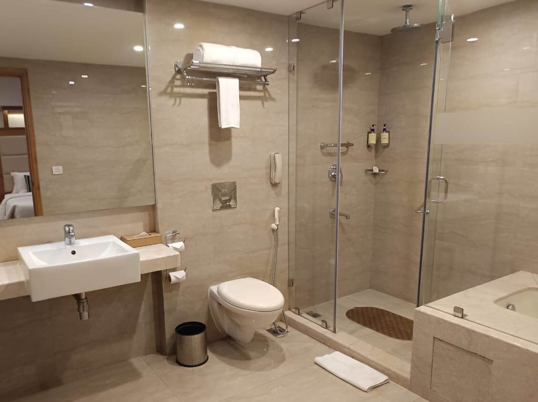 Lemon Tree Hotel, Sector 60, Gurugram主图