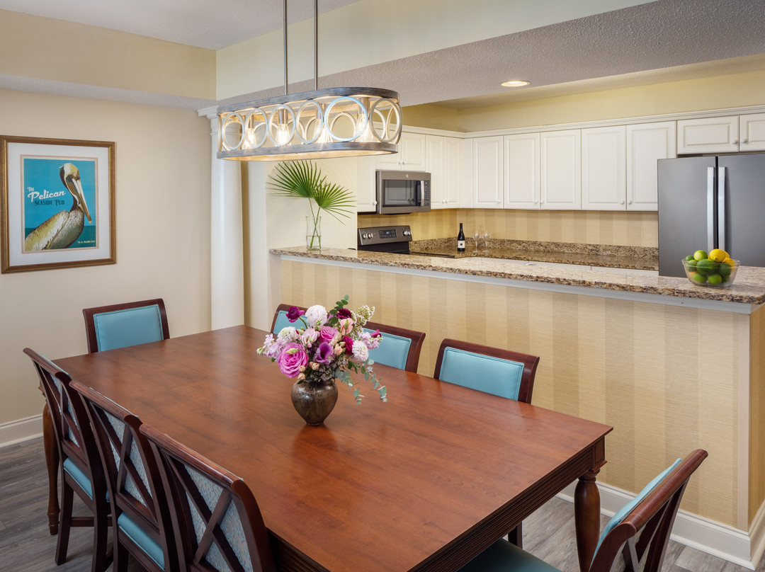 Island Vista Oceanfront Resort主图