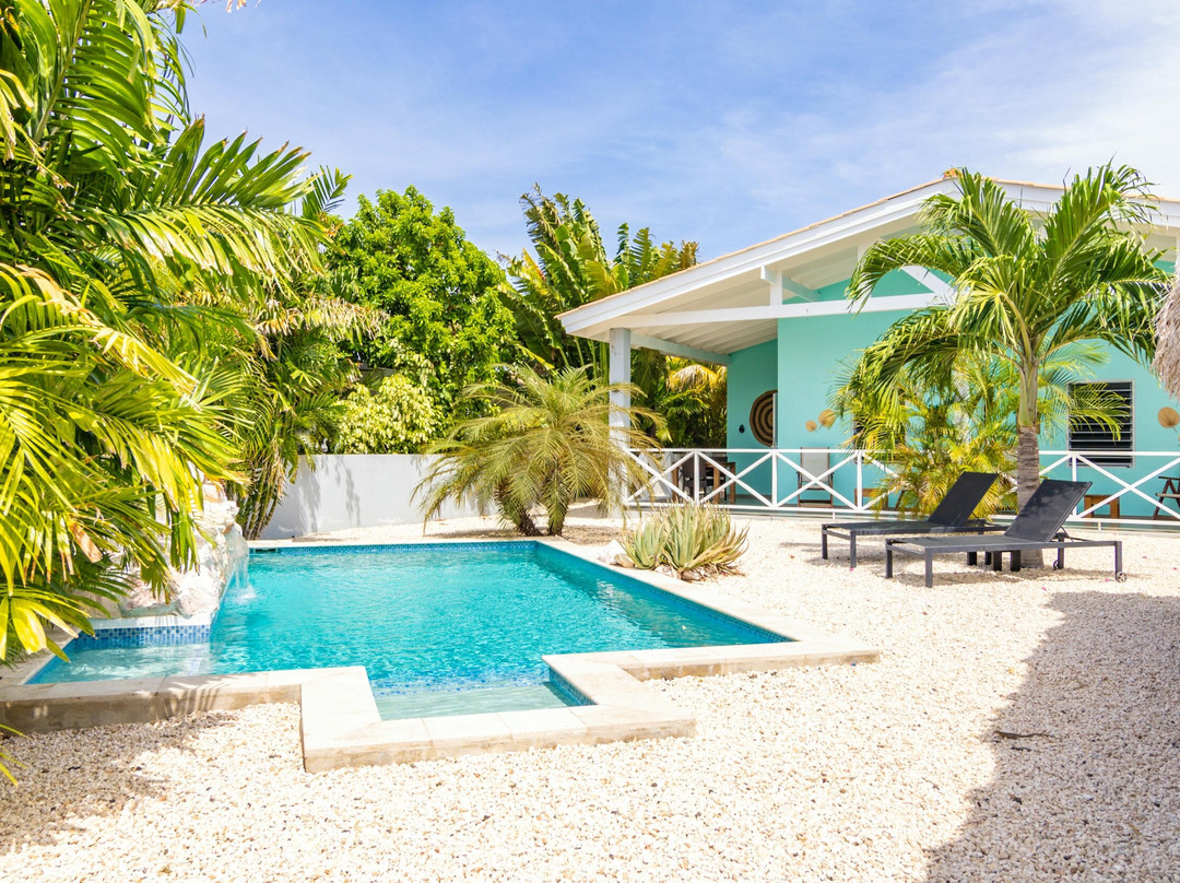 Paradise Apartments - Curacao
