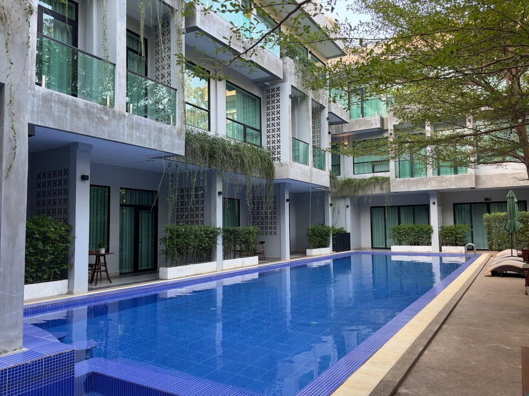 Rainforest Hotel By NSUN主图