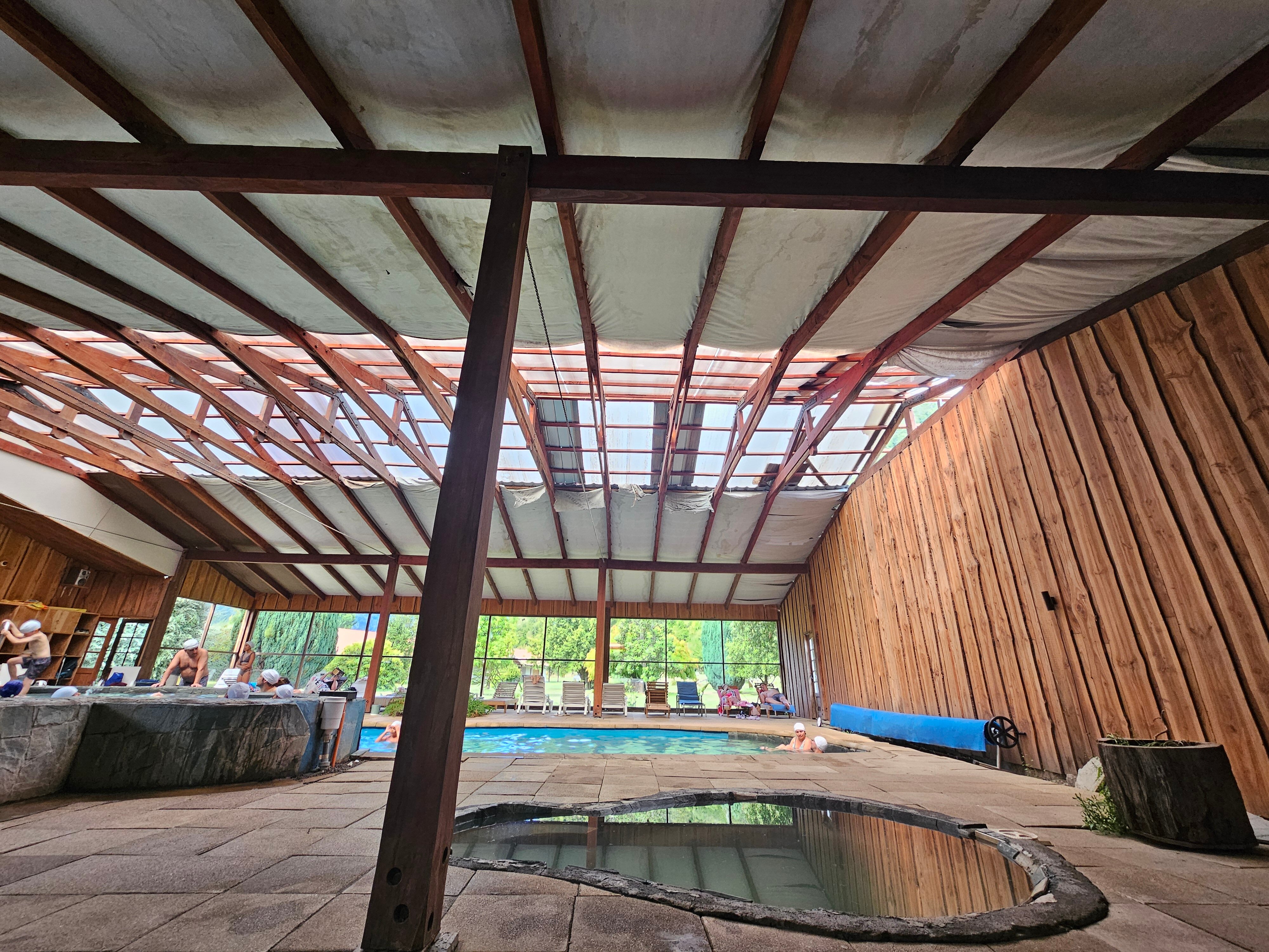 Hotel Spa Termas Llifen-泳池