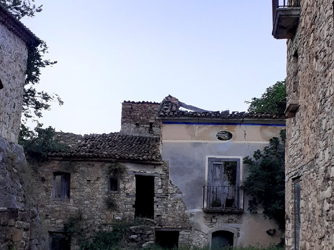 Roscigno Vecchia景点图片