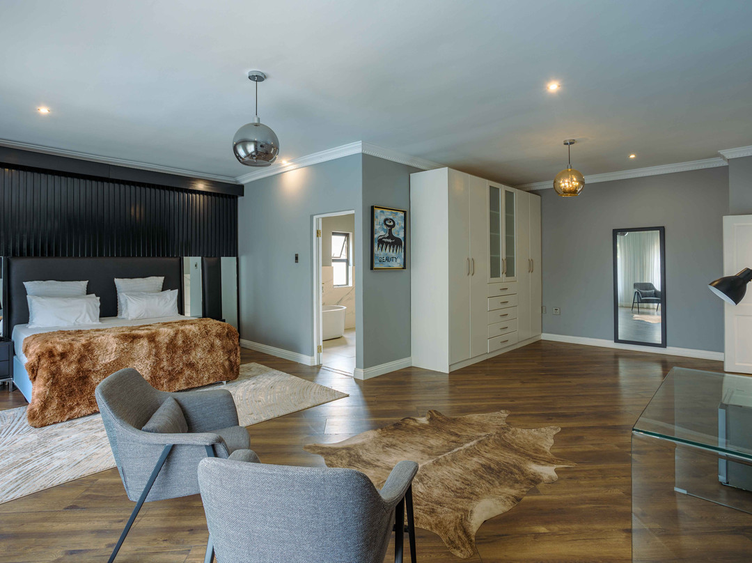 Adinkra Boutique Hotel