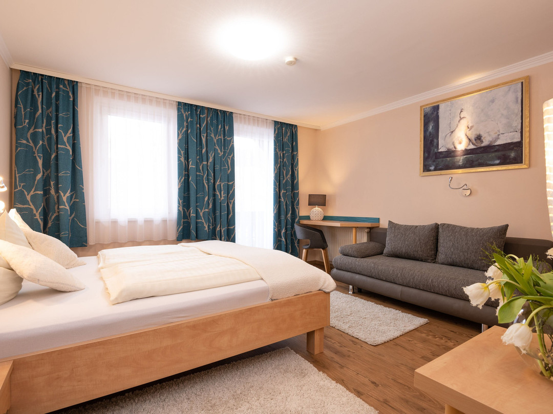 Pogöriacher Hof主图