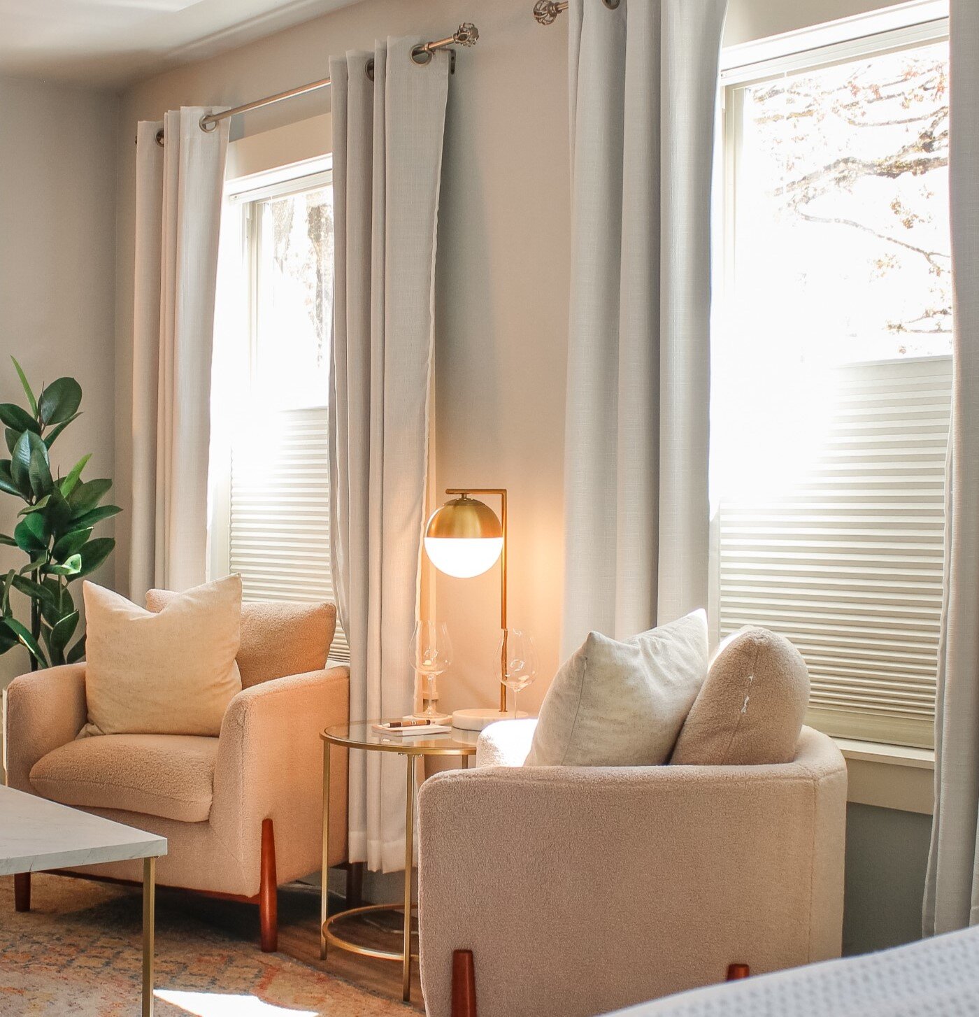 Douglas on Third-客卧