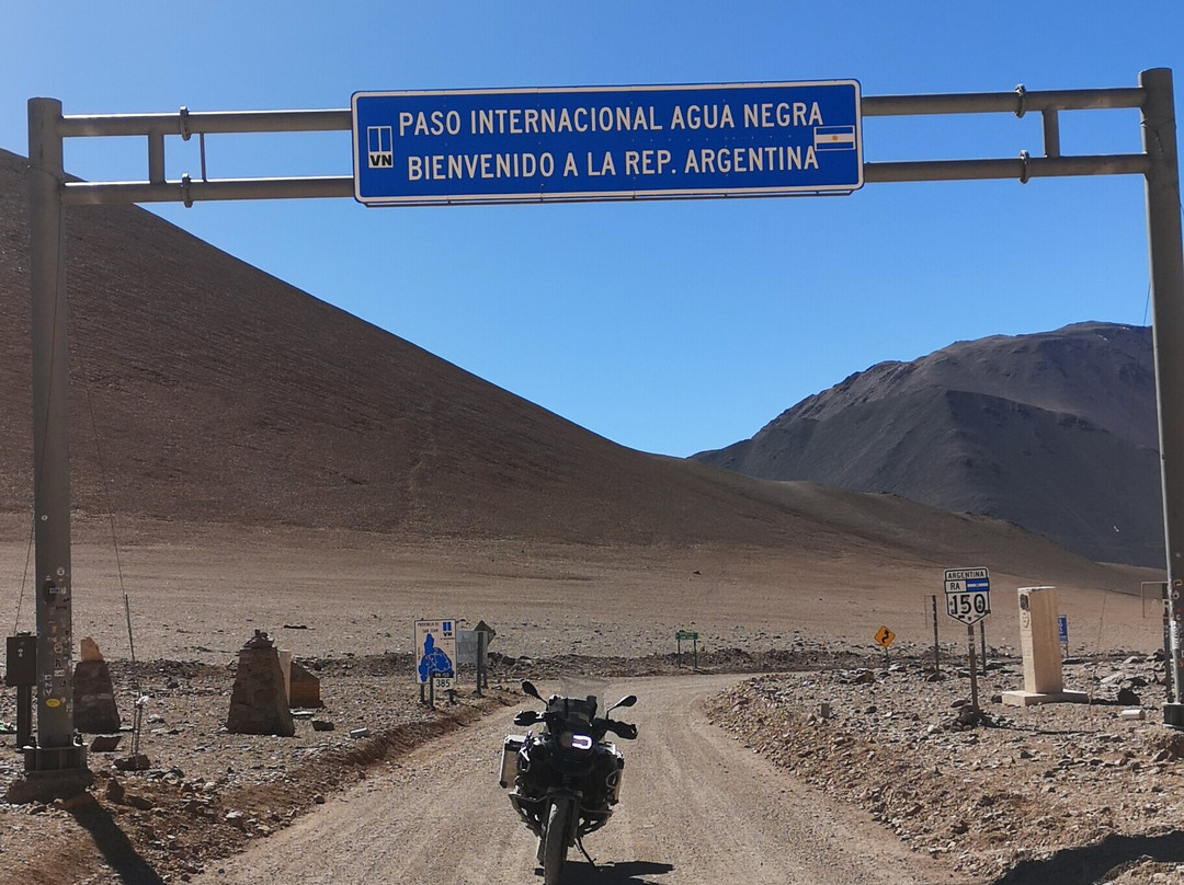 Paso de Agua Negra景点图片