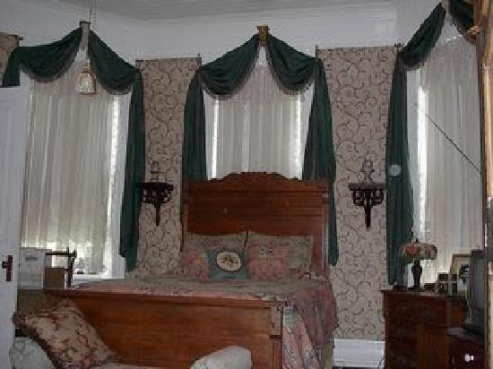 Pecan Hill Inn主图