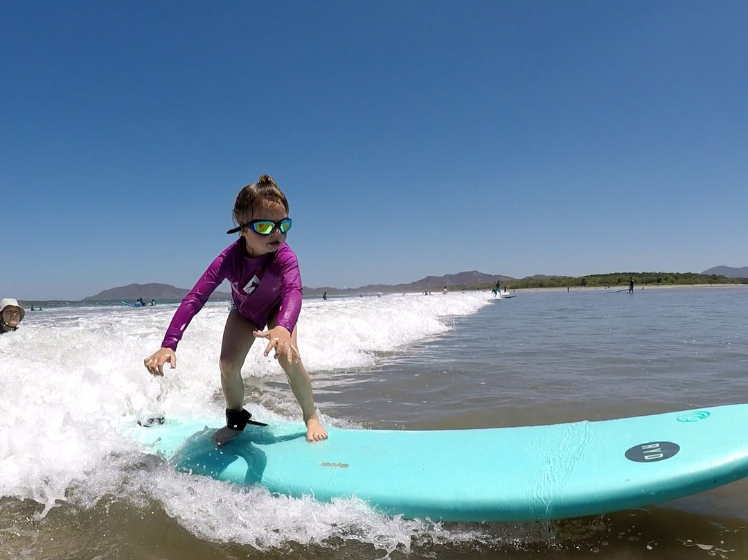 Pablo Surf School景点图片