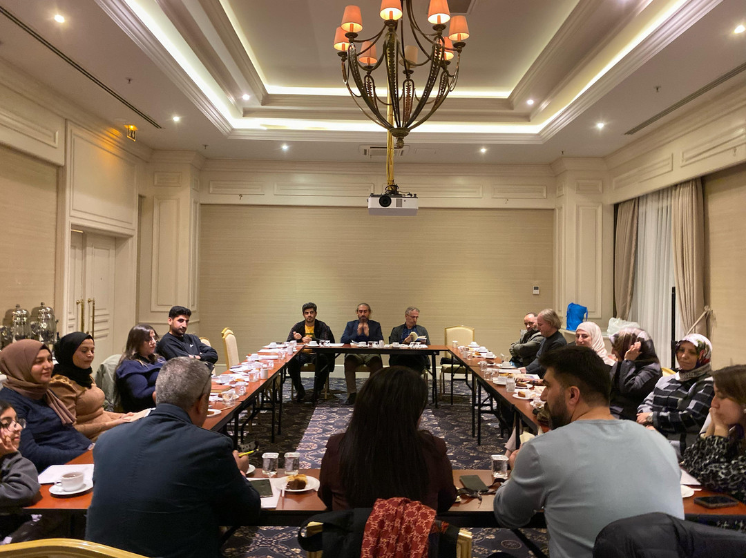 Elite World Van主图