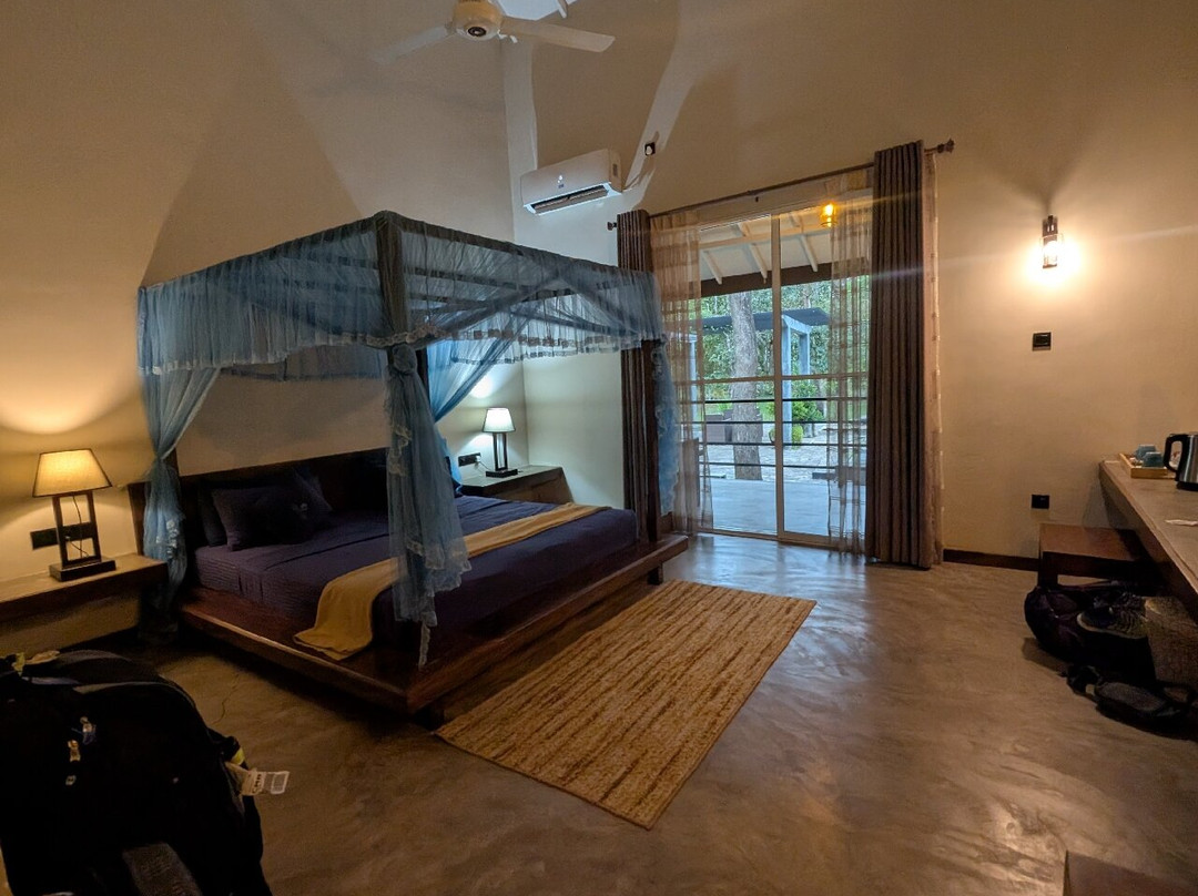 Athena Lake by Seedevi主图