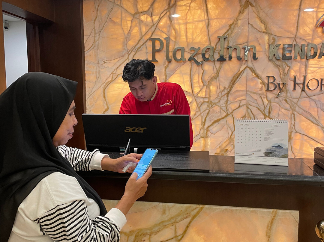 肯达里广场旅店主图