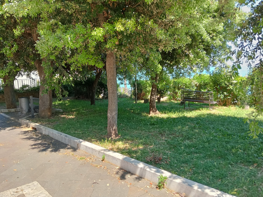 Villa Comunale di Vasto-瓦斯托必去景点