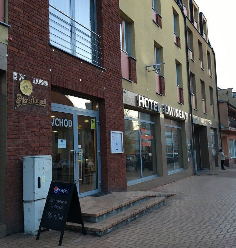 Hotel Eminent主图