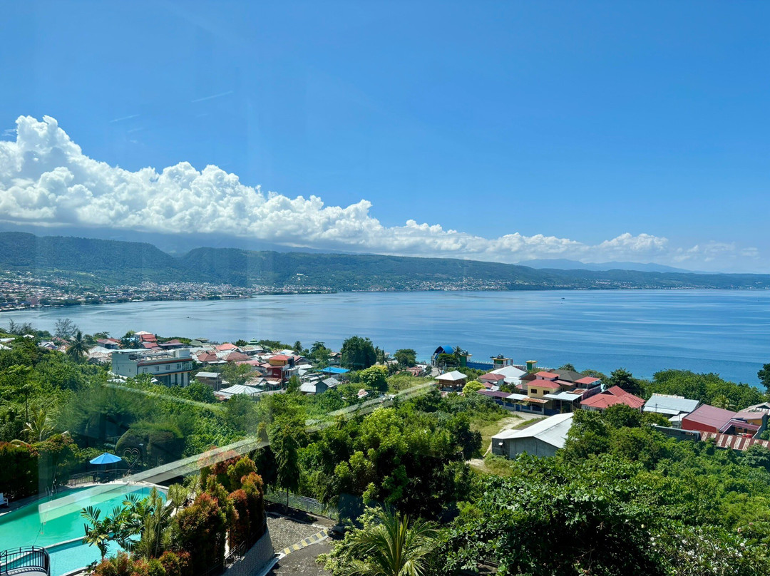 Hotel Santika Luwuk主图