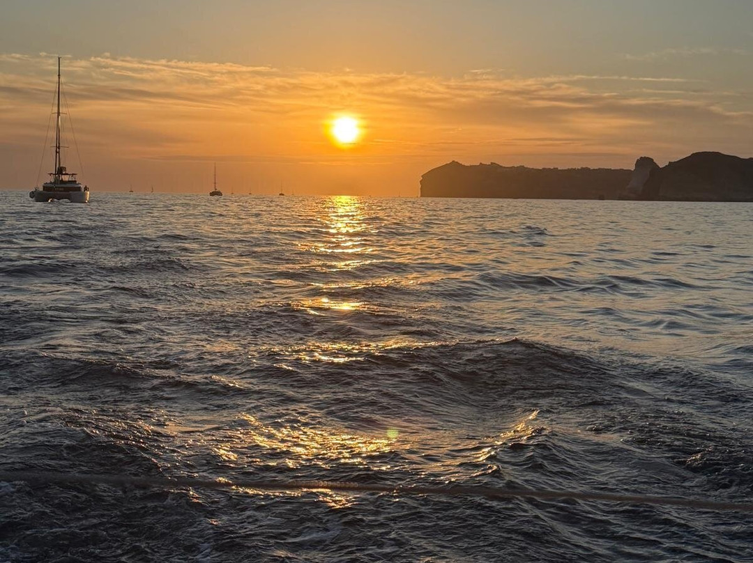 Mast Yachting-Tourlos必去景点