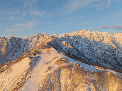 白马五龙滑雪场 / 高山植物园-白马村必去景点