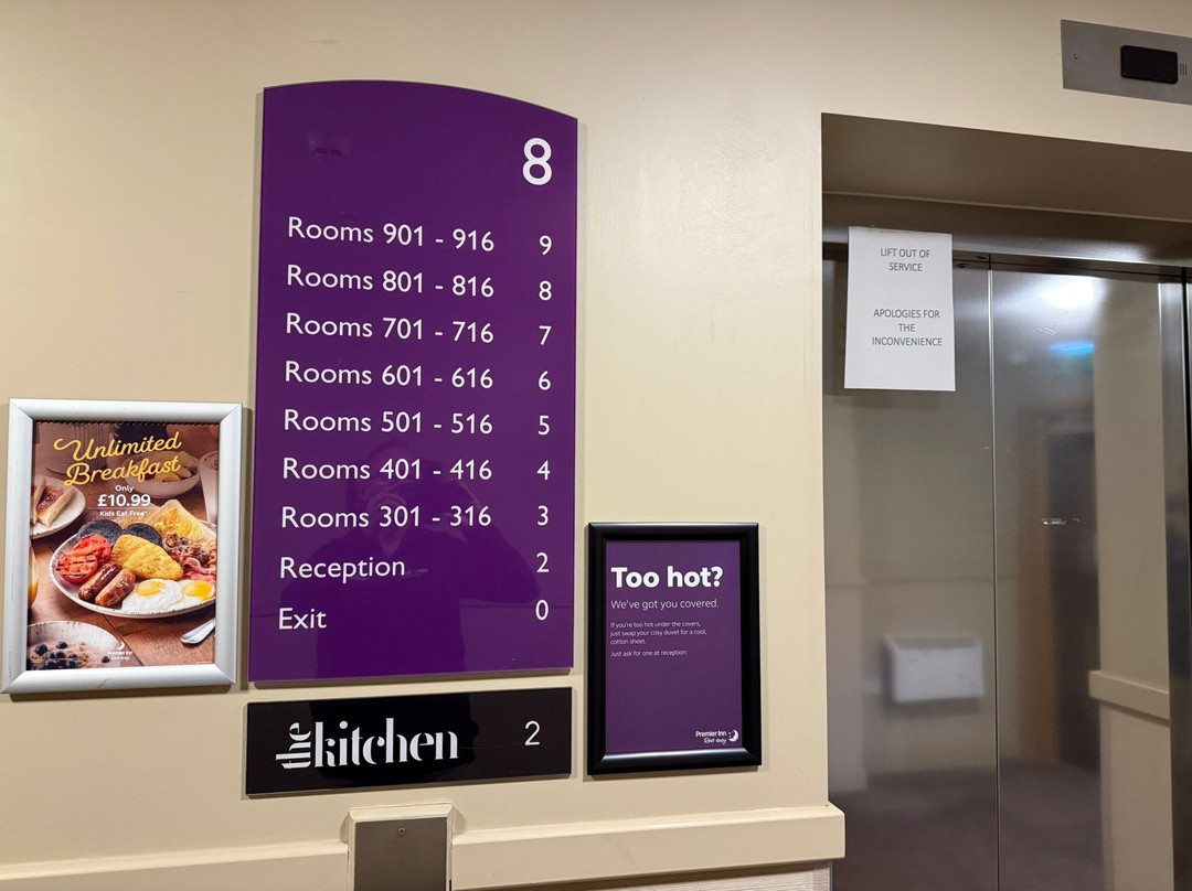 Premier Inn Woking Town Centre hotel