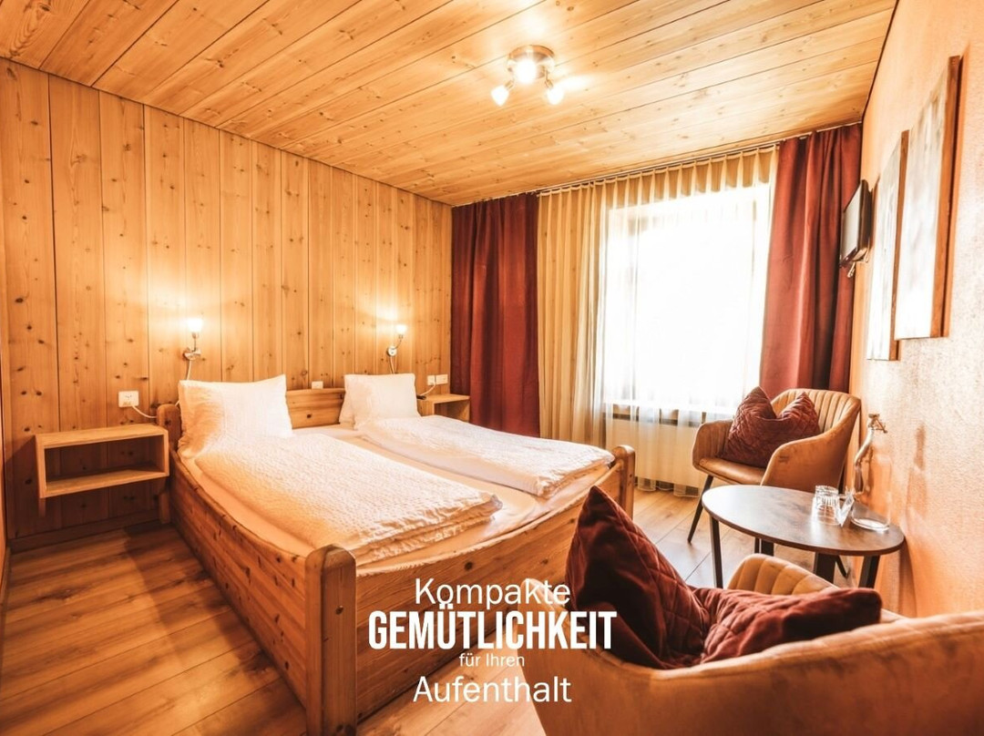 Wohlfuhlhotel Curuna主图