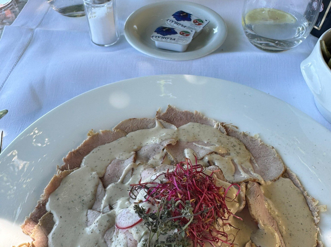 阿斯科纳酒店主图