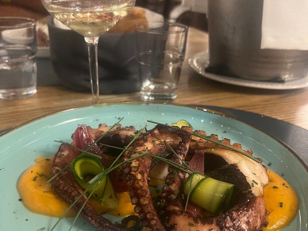 Aqua Drink And Fine Restaurant