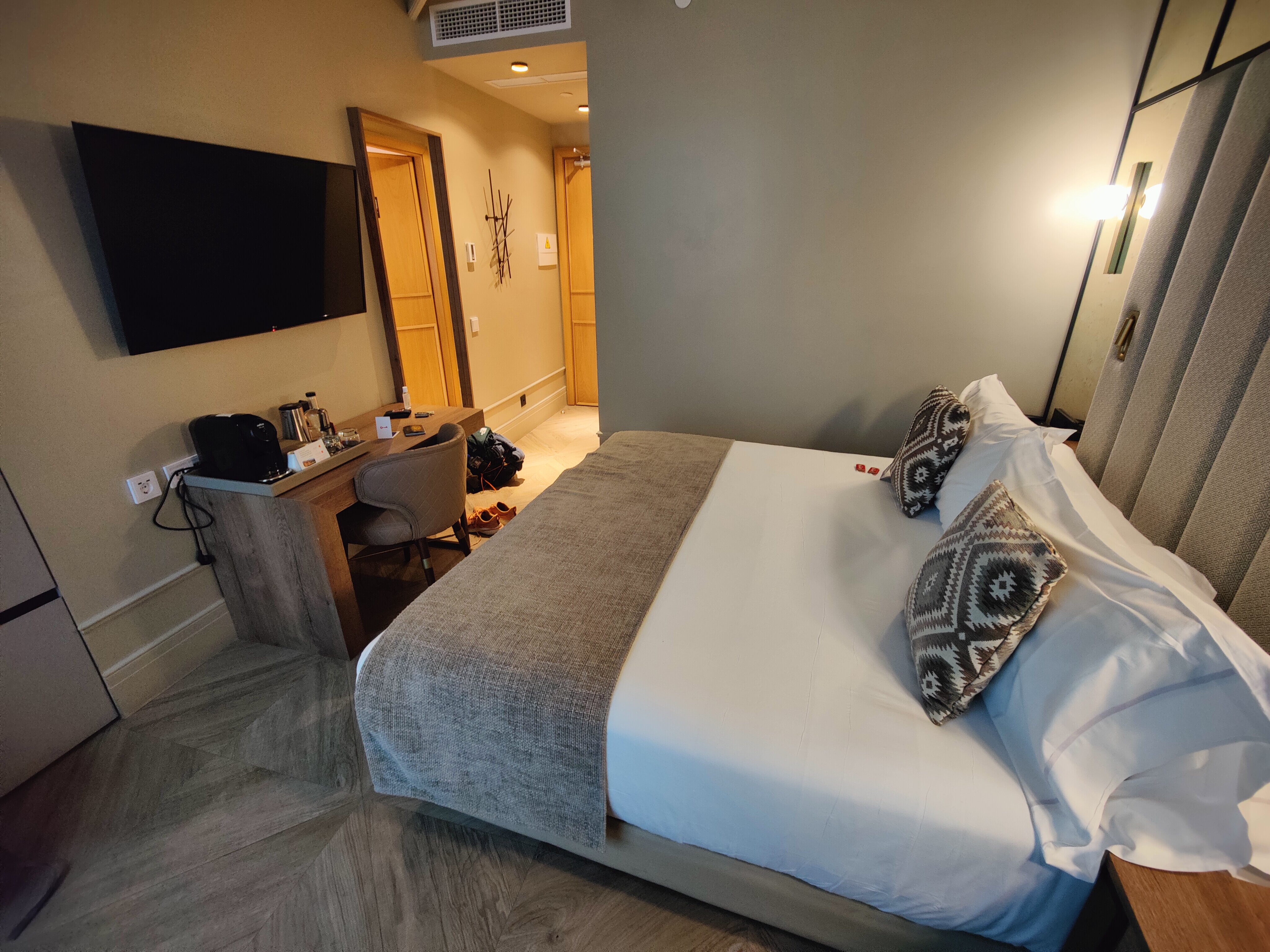 利奥酒店房间伴侣-客卧