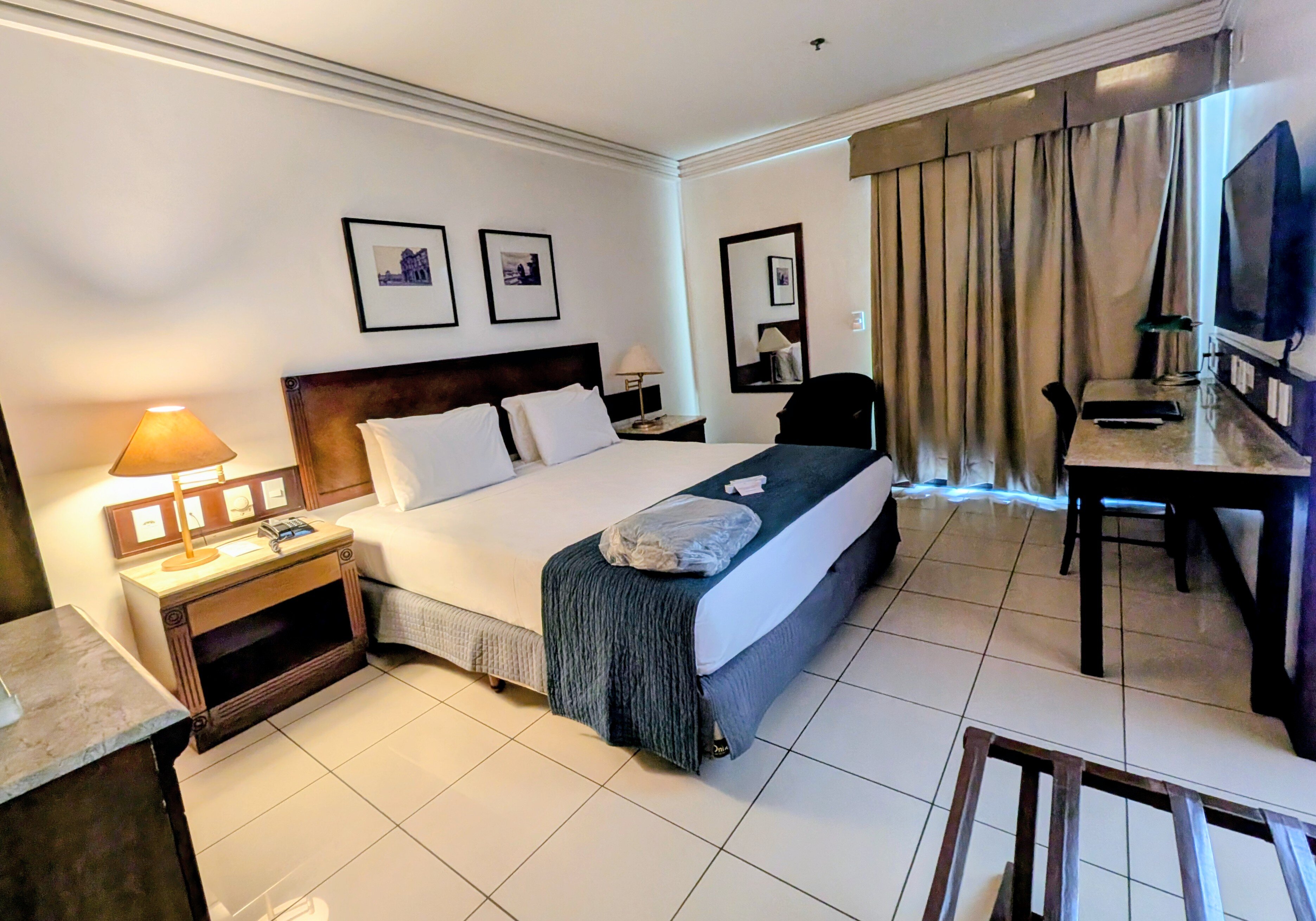 Metropolitan Hotel-客卧