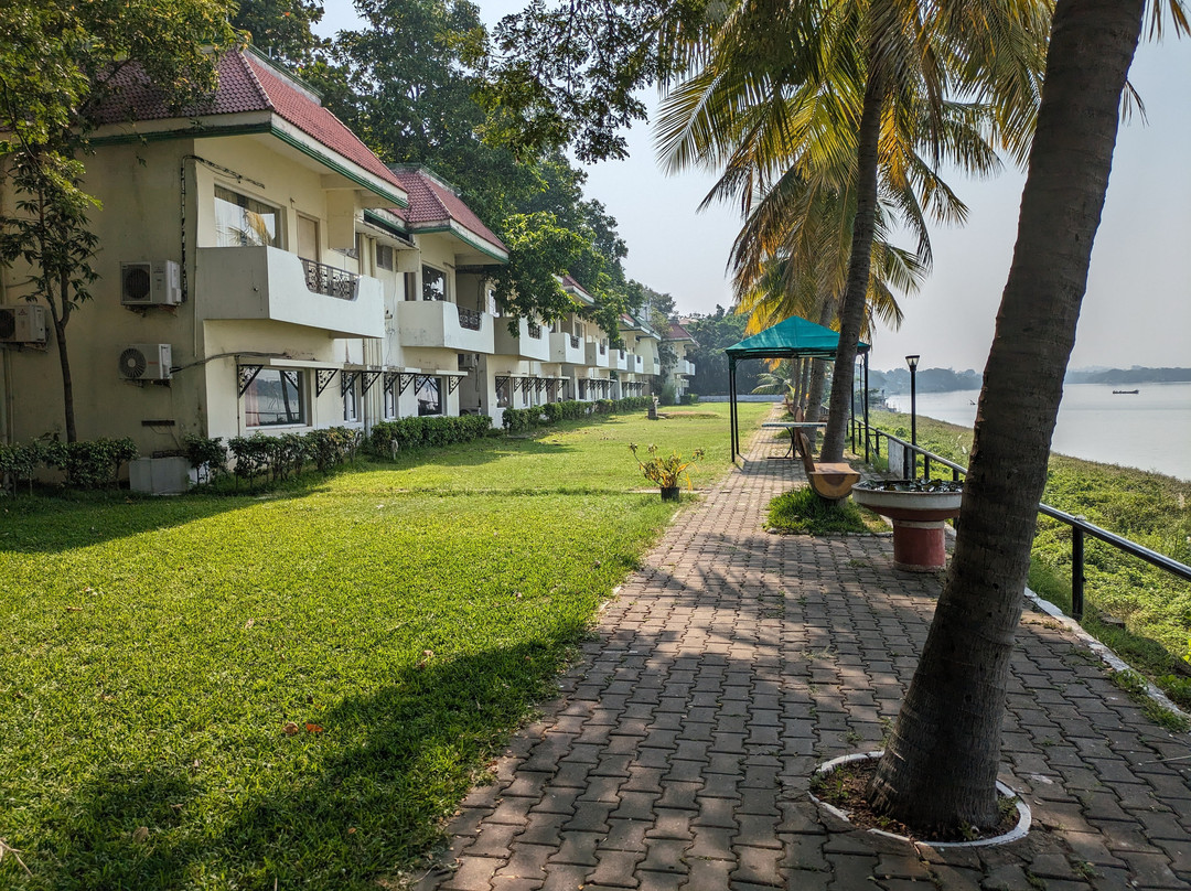 Hotel River Bay主图