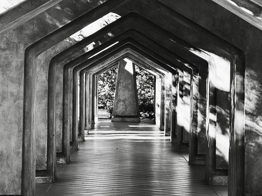 Golden Bridge Bana Hills Tours-岘港必去景点