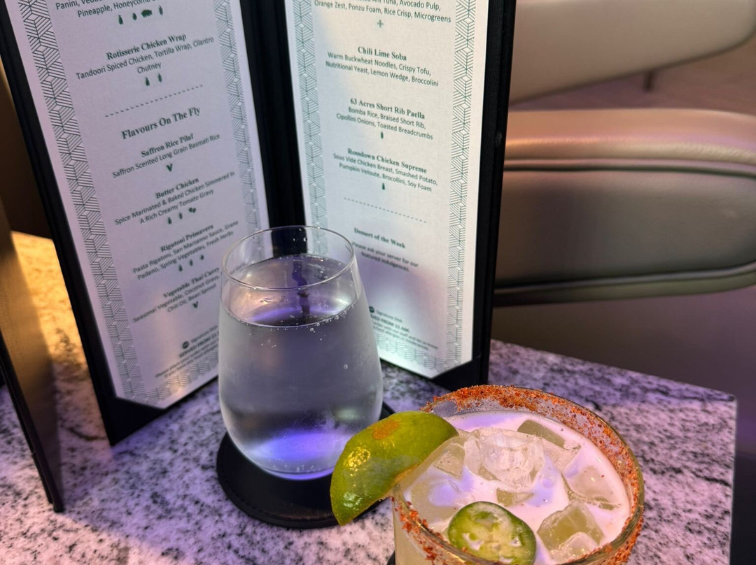 Plaza Premium First (International Departures, Pier D)-里士满必去景点