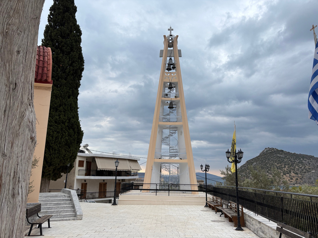 Agios Konstantinou & St. Eleni-Tolon必去景点