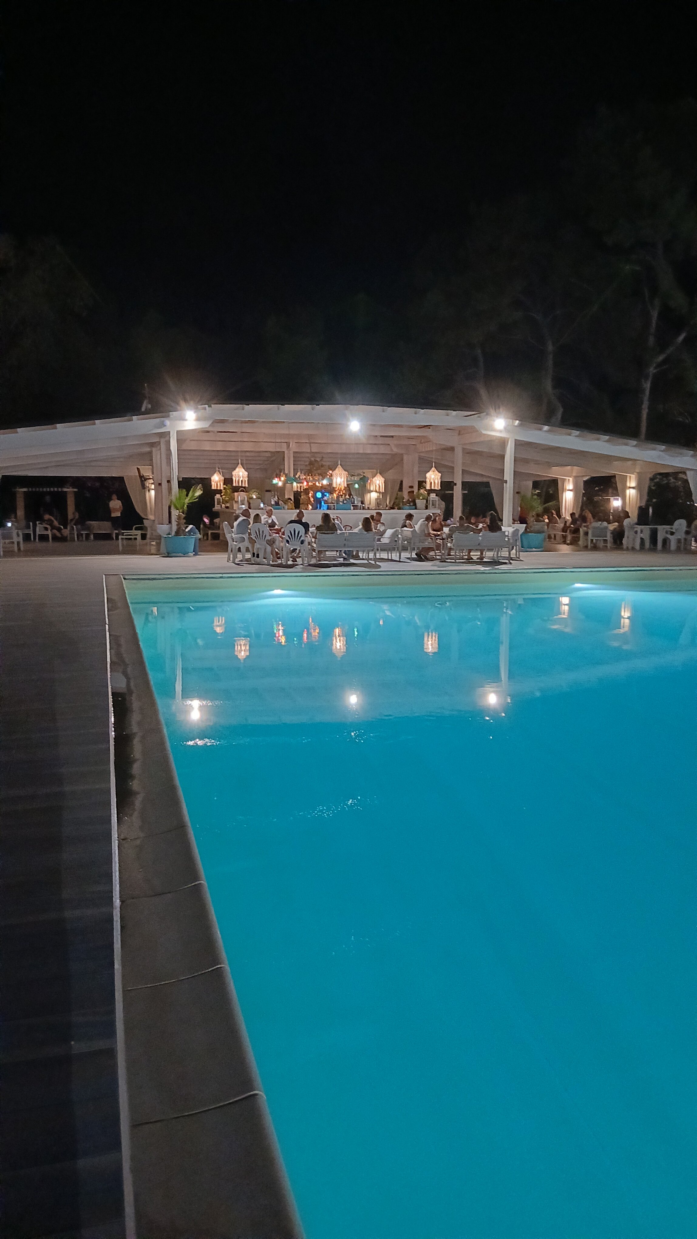 Laguna Beach Village-官方