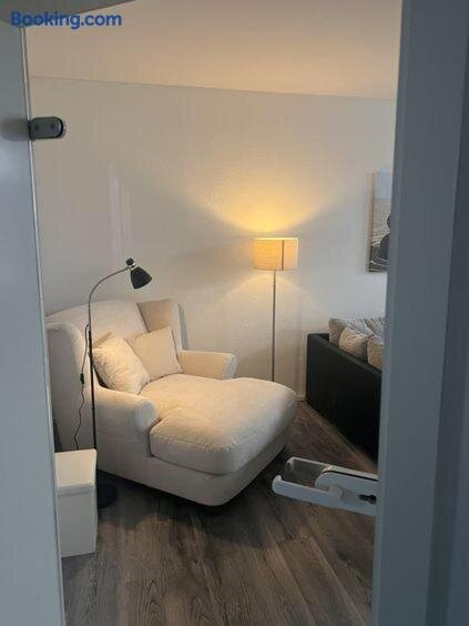 Studiowohnungen Am Neuberinhaus F&g Apartments