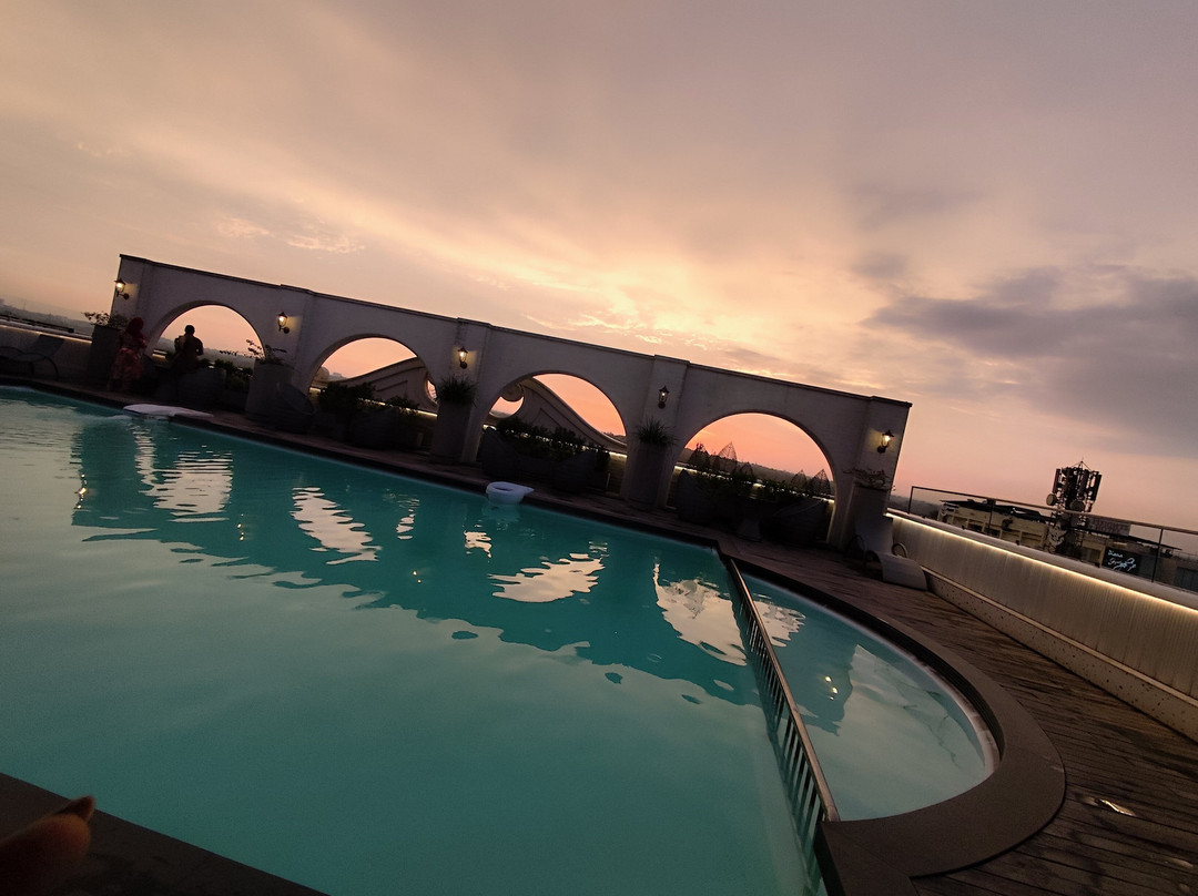 Hotel Airlink Castle主图